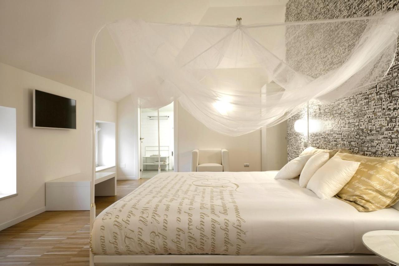 מטרה Santa Cesarea Residence Luxury Suite - La Vetta Del Sasso Barisano מראה חיצוני תמונה