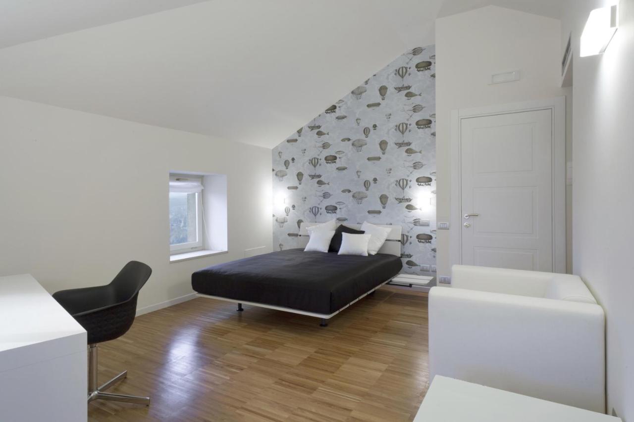 מטרה Santa Cesarea Residence Luxury Suite - La Vetta Del Sasso Barisano מראה חיצוני תמונה